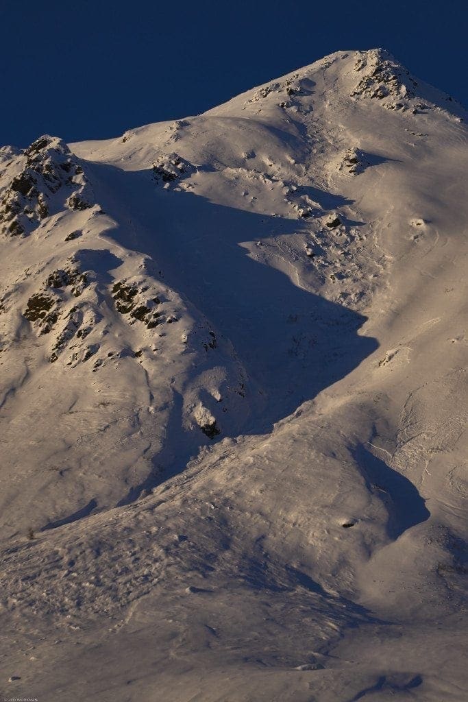 Jan 15, 2017? - Natural persistent slab avalanche.